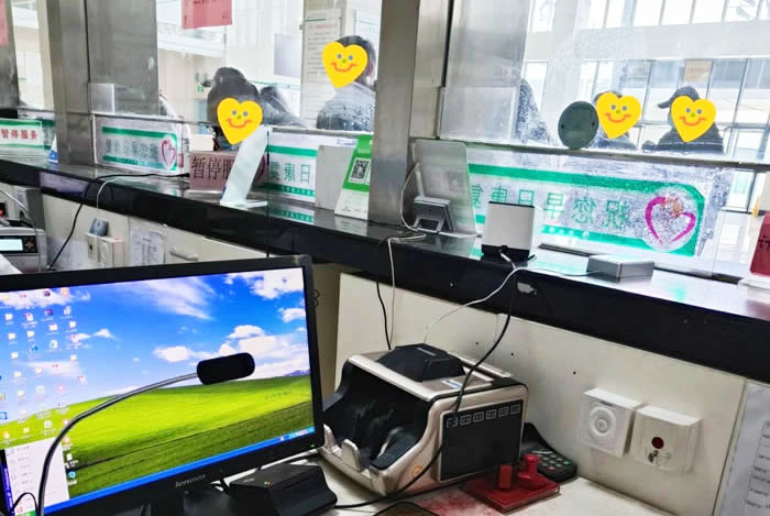 小小窗口對(duì)講機(jī)，解決醫(yī)院便民大問(wèn)題